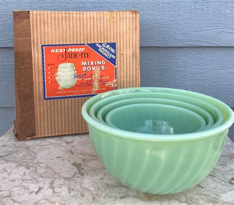 A Set Of 4 Fire King Jadeite Swirl Bowls Bowl Nesting Bowls Fire King