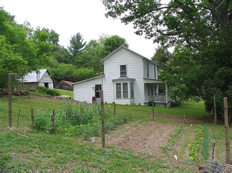 Love The Setting And I Want The Stove Over Two Acres In The West