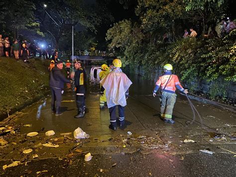 Emergencia en Medellín fuerte aguacero deja dos muertos y 23 heridos