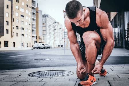 Do Flat Footed People Need Supportive Shoes? - The Runner's Base