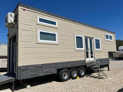 Custom 35 Tiny Home On Wheels Is Spacious Reasonably Priced Tiny Houses