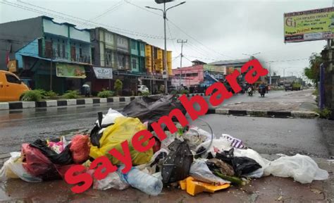 Geram Lihat Sampah Berserakan Lurah Di Merauke Gelar Sayembara Berhadiah