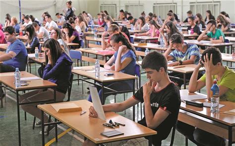 Exames Nacionais Maior parte dos alunos do 9º ano teve negativa no