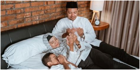 Sunnah Nabi Inilah Bacaan Doa Bangun Tidur Dan Adab Setelah Bangun