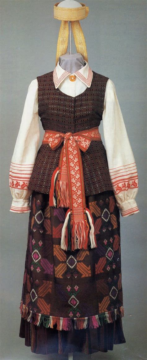 86 best Lithuanian traditional costumes images on Pinterest | Lithuania ...