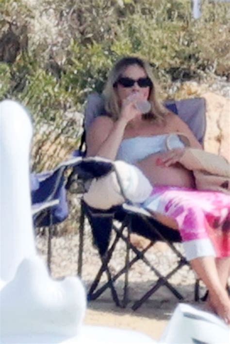 Pregnant MARGOT ROBBIE In Bikini And Tom Ackerley At Summer Holiday In