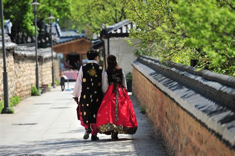 Korean Drama Scene X History And Culturejeonju Hanok Villagehanbok