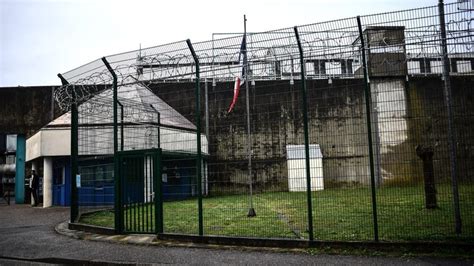 Prisons La France Comptait D Tenus Au Er Mars Nouveau Record