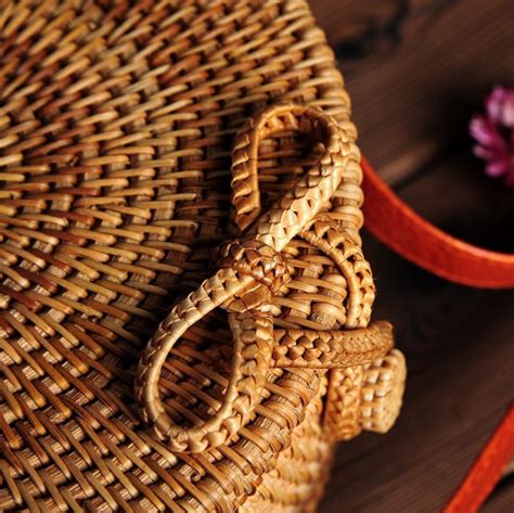 New Natural Rattan Style Straw Bag Beach Strawberry Ladies Rattan Bag