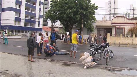 Ciclista é atropelado no bairro da Madalena no Recife NE1 G1