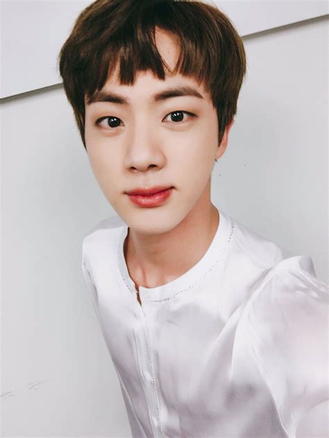 Jin Selfie Jin Bts Kimseokjin Pinterest Bts Seokjin And Bts Jin