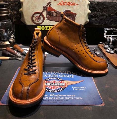 Boot Type: Motorcycle bootsUpper Material: Genuine LeatherUpper-Genuine ...