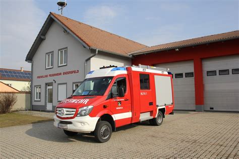 Fuhrpark Freiwillige Feuerwehr Enzersfeld