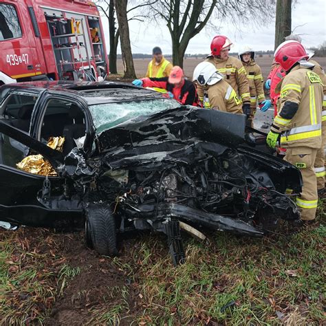 Miertelny Wypadek Na Drodze Nr Komenda Powiatowa Pa Stwowej