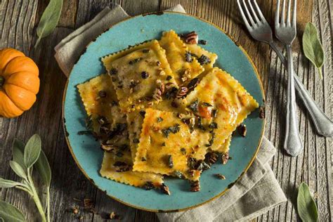 Tortelli Di Zucca La Ricetta Tradizionale Mantovana Buttalapasta