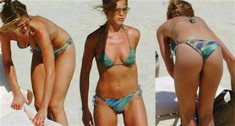 Jennifer Aniston Shows Off Her Year Old Bikini Body 459 The Best Porn