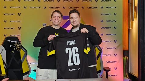 Esport Zywoo Reste Chez Vitality Un Contrat Xxl Sur Counter Strike