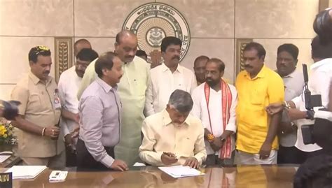 Chandrababu Naidu Takes Charge As Cm Signs Five Files Including Mega