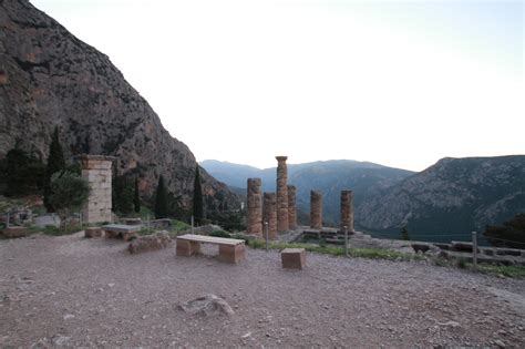 Virtual Tour - Delphi - Archaeological site of Delphi | Yougoculture