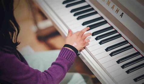 9 Reasons You Should Learn To Play A Musical Instrument Musiclink