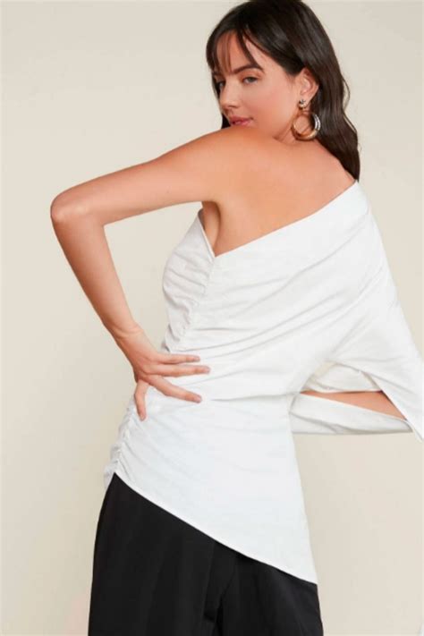 One Shoulder Ruched Detail Top Styched Fashion