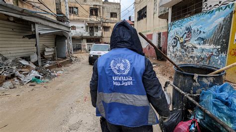 War On Gaza Unrwa Staff Harassed And Obstructed By Israel In West