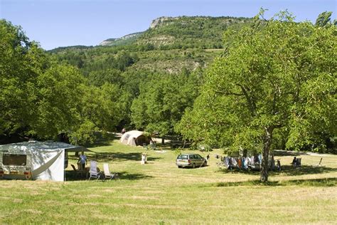 Du camping à la ferme pour côtoyer le monde rural