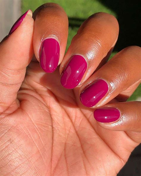 Get A Chic Winter Look With These Must Try 2021 Gel Nail Colors