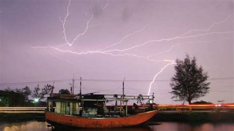 Ada Kabar Buruk Daerah Di Indonesia Ini Berstatus Waspada Dampak