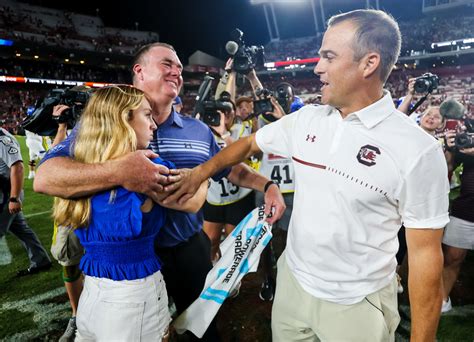 Shawn Elliott 'Glad To Be Back Home' With South Carolina's Football ...