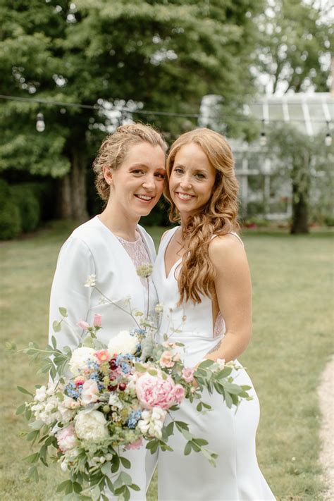 Beautiful Outdoor Stone Acres Farm Wedding | Junebug Weddings