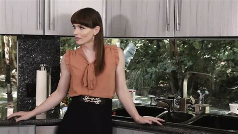 Pale Shemale With Small Dick Blowjob Blowjob Porn Feat Shiri Allwood XHamster