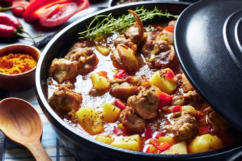 Le Tajine Au Poulet Et Aux Amandes De Cyril Lignac