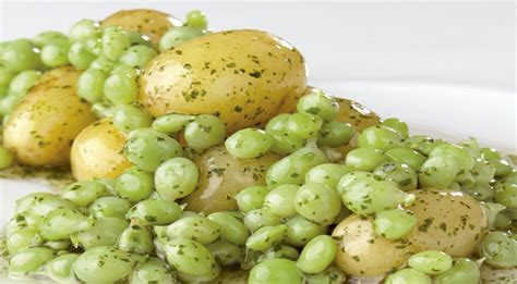 Guisantes L Grima Con Grasa De Jam N Ib Rico Y Patatas Nuevas