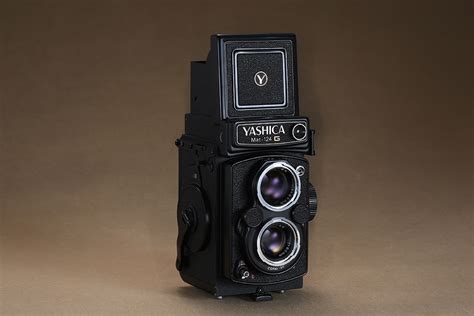 Yashica（雅西卡） Mat 124g 双镜头中幅相机 大中画幅相机 『祥升行』老相机博物馆 中国北京木制古董相机博物馆 祥升行影像