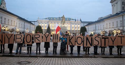 Warszawa Protest Kod Przed S Dem Najwy Szym Wiadomo Ci