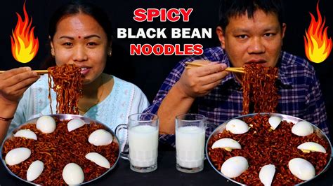 SPICY BLACK BEAN NOODLES EGGS SPICY SAMYANG NOODLES EATING