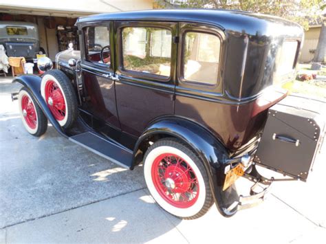 1930 Model A Ford Deluxe Town Sedan Murray