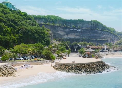 Pantai Melasti Daya Tarik Lokasi Dan Biaya Masuk Rekomendasi