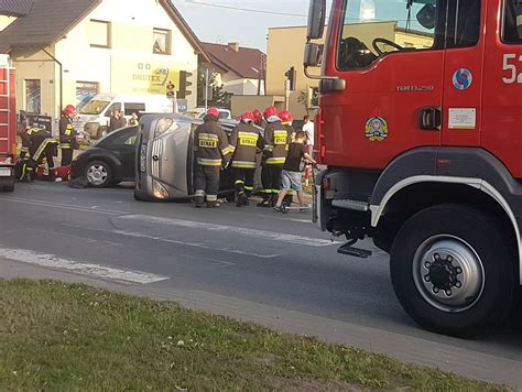 FOTO FILM Wypadek na skrzyżowaniu Al Armii Krajowej z Al Jana Pawła