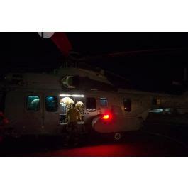 ImagesDéfense Embarquement à bord d un hélicoptère Caracal EC 725 en