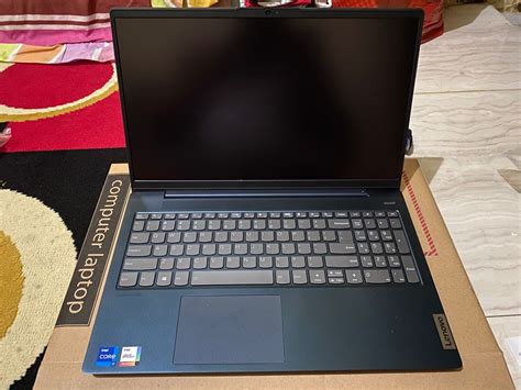 Lenovo core i7 gen 11 baru on Carousell