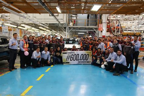 FCA produce en México 600 000 unidades de Jeep Compass