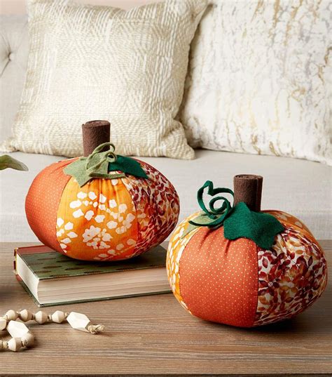 How To Make A Fabric Pumpkins Fabric Pumpkins Arts And Crafts Projects Crafts