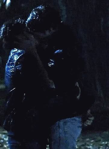 Pin By Wiesel M On Cute Gay Love Kissing In The Rain Cute Gay Couples Cute Gay