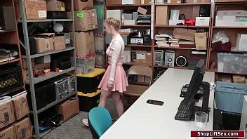 Oficial se folla a ladrón por robar billetera XVIDEOS