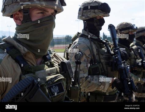 Debriefing High Resolution Stock Photography And Images Alamy