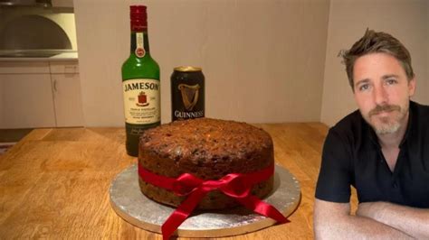 A Simply Delicious Christmas Cake Recipe From The Irish Baker Abroad