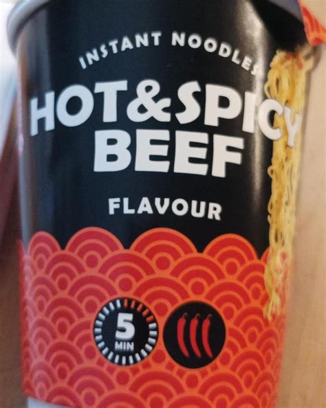 Instant noodles hot spicy beef flavour Tummie time kalorie kJ a nutriční hodnoty