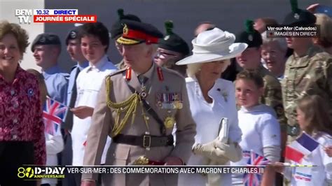 Débarquement le roi Charles III et la reine Camilla sont arrivés à Ver